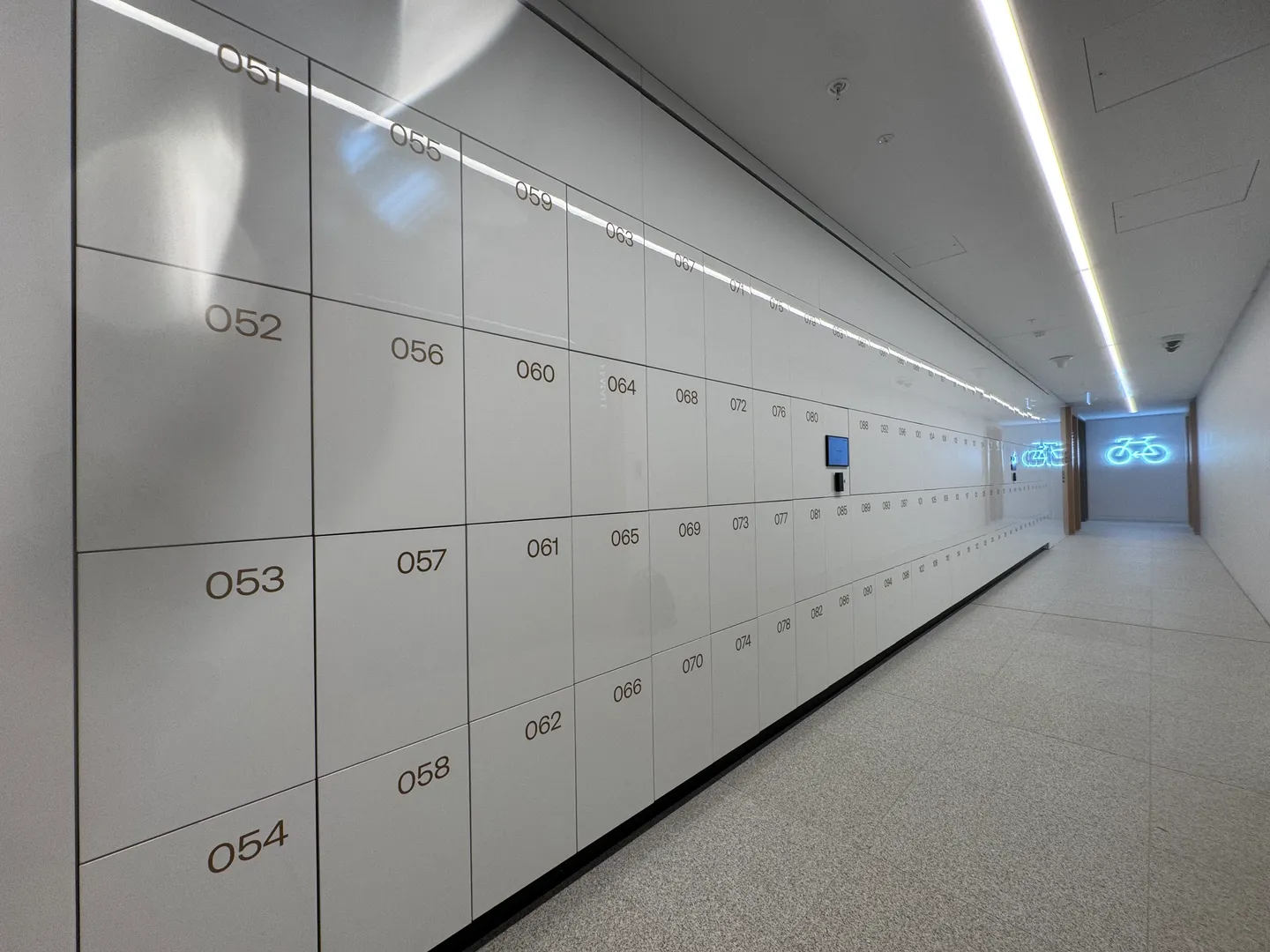 What Is a Day-Use Locker and Why Are They Important? | Yellowbox